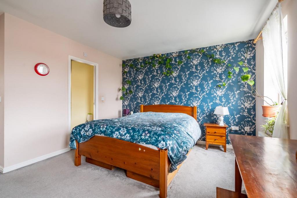 Didsbury close-17.jpg