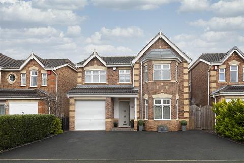 4 bedroom detached house for sale, Troon Way, Wakefield WF2