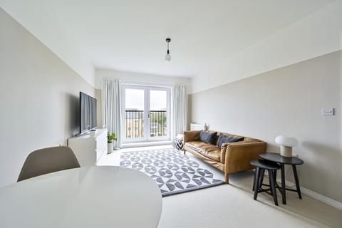 2 bedroom flat for sale, Lydford House, Ravens Dene, Chislehurst, BR7