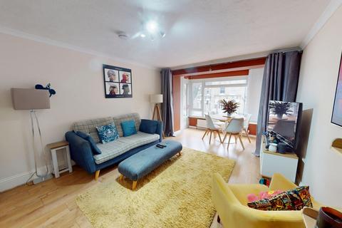 2 bedroom flat to rent, Salisbury Road, Hove, BN3