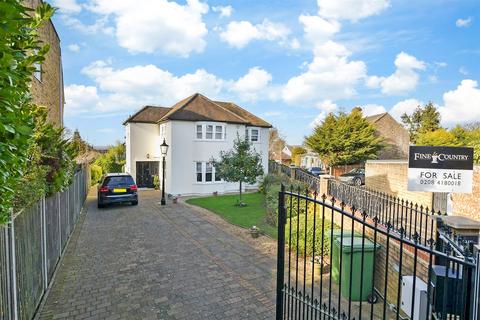 4 bedroom detached house for sale, Beech Lane, Buckhurst Hill, Essex