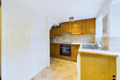 2 bedroom cottage to rent, Bank Cottages, Main Road, Hathersage, Derbyshire