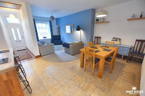 2 bedroom cottage for sale, Monkton Lane, Pembroke