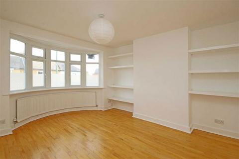 2 bedroom flat for sale, Stanley Road, Teddington TW11