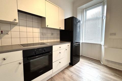 1 bedroom flat for sale, 168B Pittencrieff Street, Dunfermline