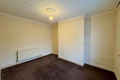 2 bedroom end of terrace house for sale, Woodbine Road, Burnley