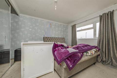 39 Filmer Road, Windsor, SL4 4LZ