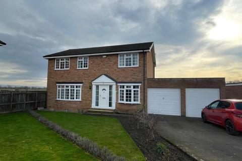 4 bedroom house for sale, 9 Meadow Court, Scruton