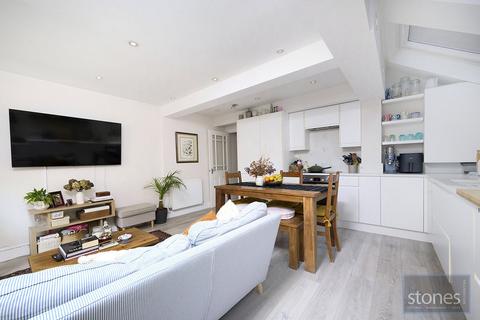 2 bedroom apartment for sale, Priory Park Road, London, NW6