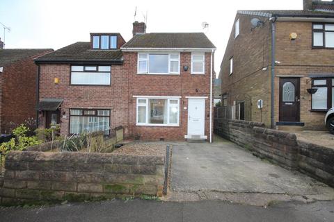 3 bedroom semi-detached house to rent, Vauxhall Road, Brightside, Sheffield, S9