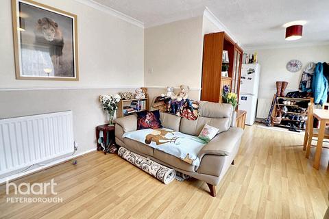 117 Langley, Bretton, Peterborough, PE3 8QD