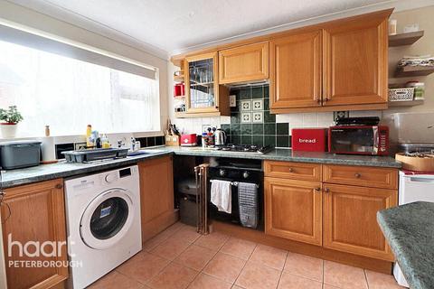 117 Langley, Bretton, Peterborough, PE3 8QD
