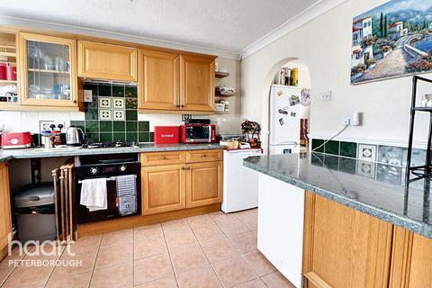 117 Langley, Bretton, Peterborough, PE3 8QD