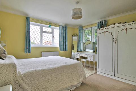 3 bedroom house for sale, Katrina Gardens, Hayling Island PO11