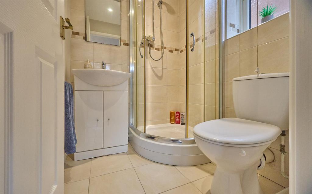 En suite shower room