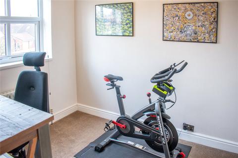 501 Foxdenton Lane, Chadderton, Oldham, OL9 9QS