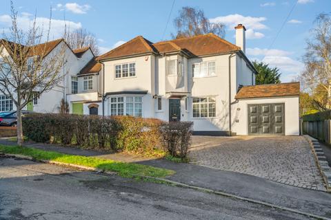 4 bedroom detached house for sale, Hill Rise, Rickmansworth, WD3