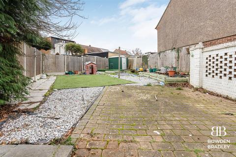 2 bedroom maisonette for sale, Rose Lane, Chadwell Heath