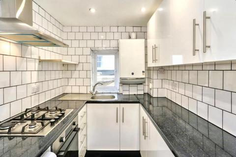 undefined, Kingston Hill, Kingston Upon Thames KT2