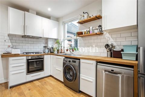 3 bedroom apartment for sale, Gloucester Road, London, N17