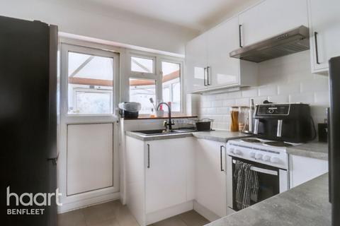 3 bedroom semi-detached house for sale, High Road, Benfleet