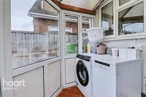 3 bedroom semi-detached house for sale, High Road, Benfleet
