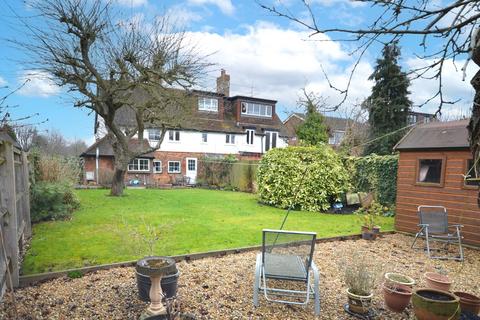 3 bedroom cottage for sale, Aylesbury Road, Aylesbury HP22