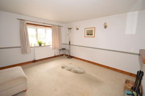 3 bedroom cottage for sale, Aylesbury Road, Aylesbury HP22