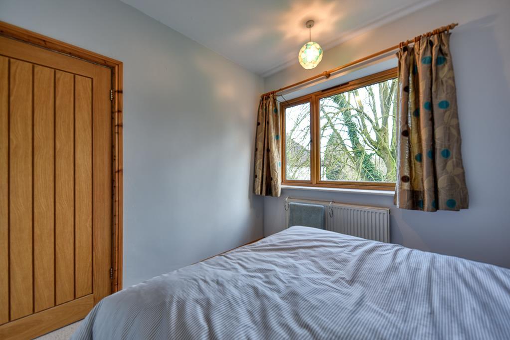 DSC 7883 hdr.jpg
