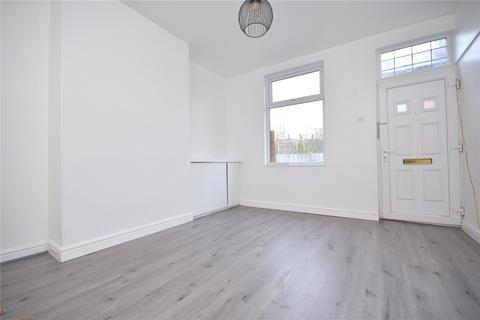 2 bedroom terraced house to rent, West Street, Wakefield, West Yorkshire