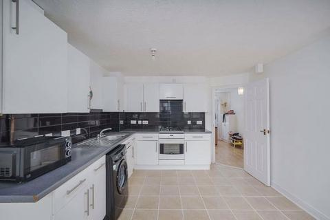 4 bedroom terraced house for sale, George Lovell Drive, North London, Enfield, EN3 6WE