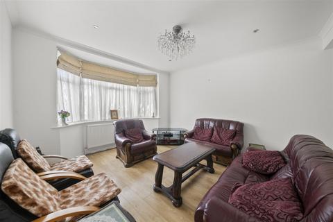 5 bedroom semi-detached house for sale, Wimborne Avenue, Southall UB2