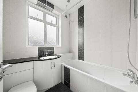 6 Wimborne Avenue, Southall, UB2 4HB