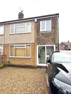 3 bedroom semi-detached house to rent, Leeds LS4