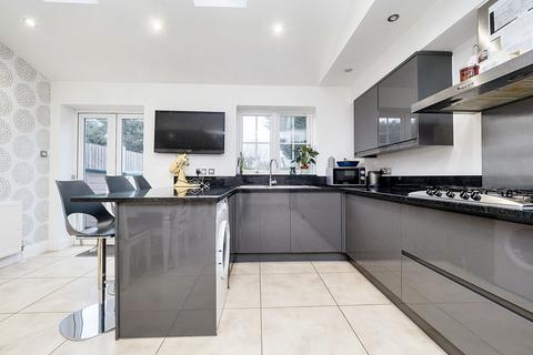 undefined, Invicta Court, Billericay, CM12