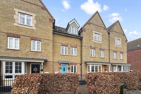 3 bedroom townhouse for sale, Tagalie Square, Worthing