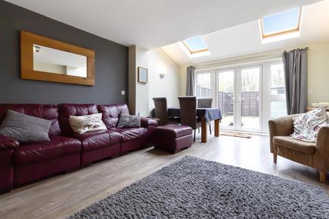 3 bedroom townhouse for sale, Tagalie Square, Worthing