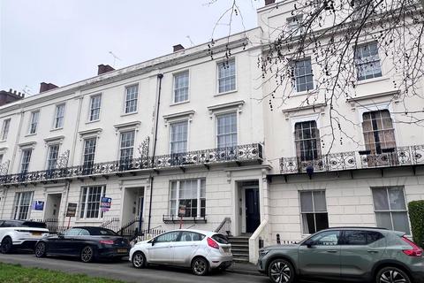 2 bedroom apartment for sale, Bertie Terrace, Warwick Place, Leamington Spa CV32