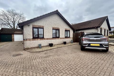 3 bedroom detached bungalow for sale, Llwyncelyn, Capel Hendre, Ammanford