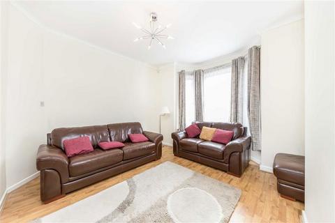 3 bedroom terraced house for sale, Kirkside Road, London SE3