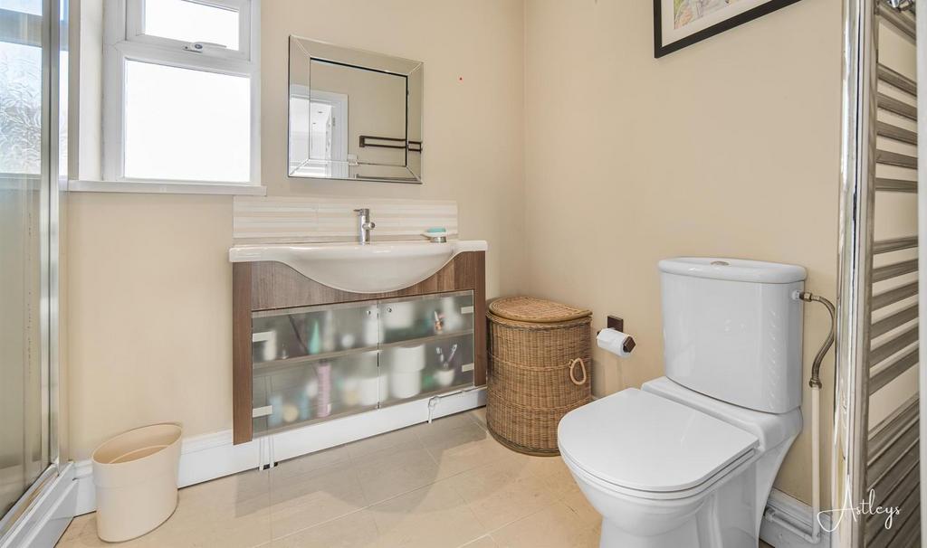 En-suite Shower Room