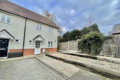 3 bedroom house to rent, High Street, Ongar, CM5