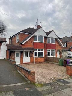 3 bedroom semi-detached house to rent, 27 The Avenue, Wolverhampton, West Midlands, WV3 8LS