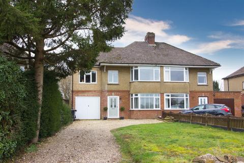 Milbourne Lane, Milbourne, Malmesbury