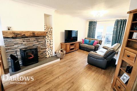 4 bedroom semi-detached house for sale, Canterbury Road, Ebbw Vale