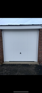 Storage to rent, Sweetmans Road - Garage