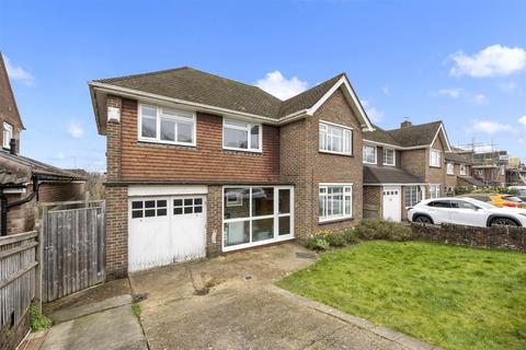 48 Brangwyn Drive, Brighton, BN1 8XD