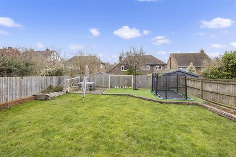 48 Brangwyn Drive, Brighton, BN1 8XD
