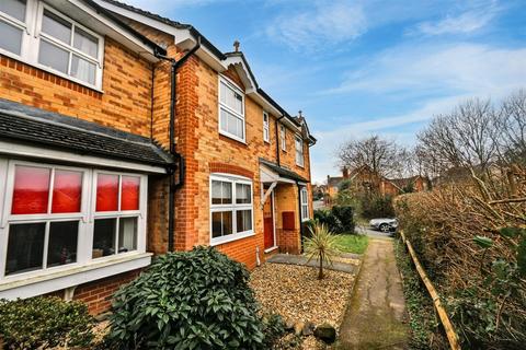 13 Beechfield Close, Stone Cross, Pevensey, BN24 5FH