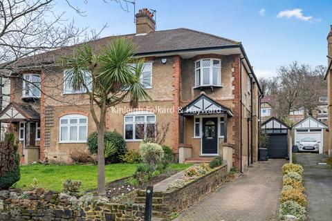 4 bedroom semi-detached house for sale, Farnaby Road, Bromley